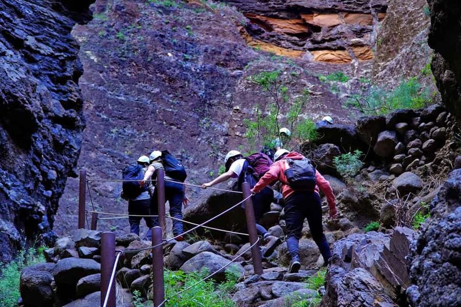 Tenerife Barranco de Masca: Guided hike + boat ride + transport - What to pack and how to prepare