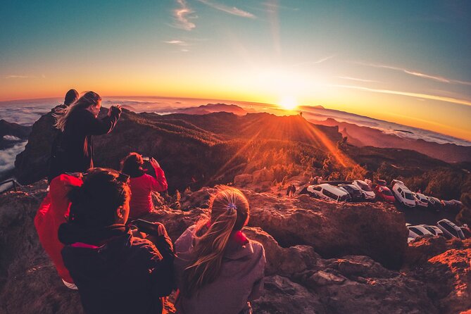 The Volcano Heart Tour: Hiking, Tasting and Sunset Experience - Bandama gives you the first volcanic view