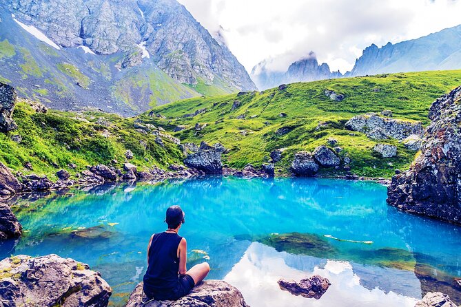 three colorful lakes of Abudelauri • one-day hiking - The right fitness level and equipment