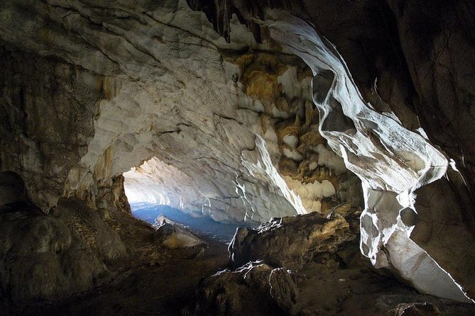 Tirana Semi-Private Hiking Tour of Pellumbas Cave & Erzeni Canyon - What the semi-private format really means