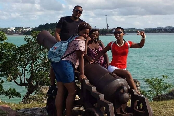TRIPLE ACTIVITY TOUR, Bike Kayak Hike, ANTIGUA - Cycling back through town