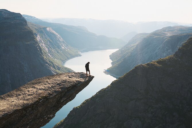 Trolltunga Classic Overnight Hike - The second visit after breakfast