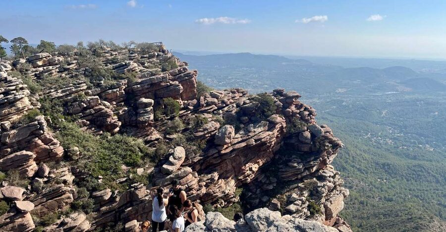 Valencia: Sierra Calderona & El Garbí Mountain hiking Tour - Key points at a glance