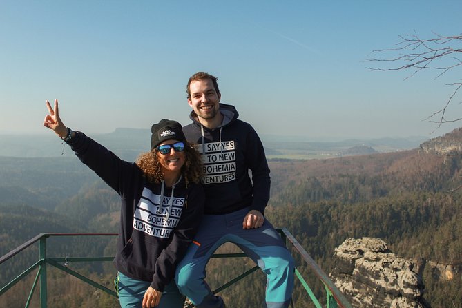 Winter Fairytale The BEST of Bohemian & Saxon Switzerland Hiking Tour - Guides make or break a small-group outing