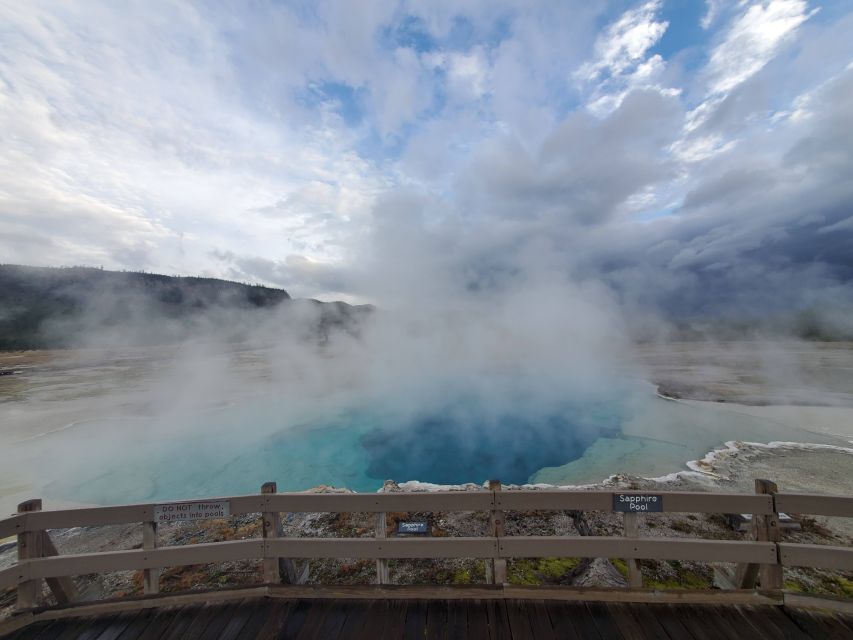 Yellowstone: Upper Geyser Basin Hike with Lunch - Starting with coffee, gear, and a safety briefing
