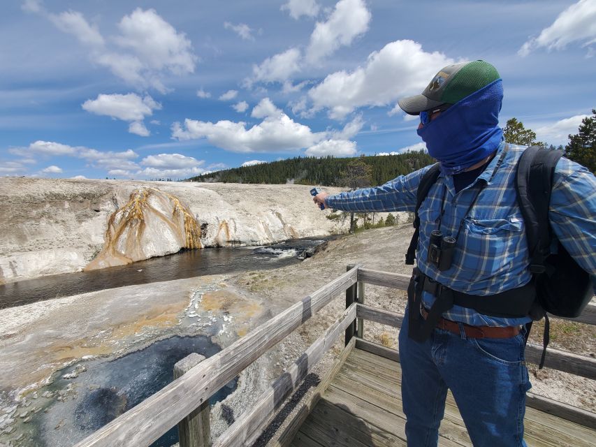 Yellowstone: Upper Geyser Basin Hike with Lunch - Morning Glory Pool and the colors of hot water