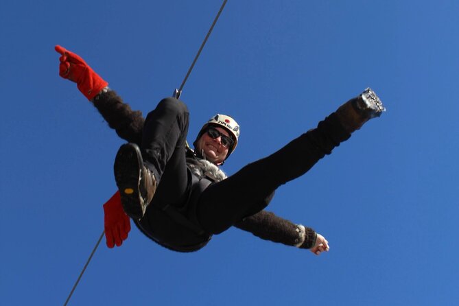 Zipline and Hiking Adventure Tour in Vík - Guides who help nervous beginners